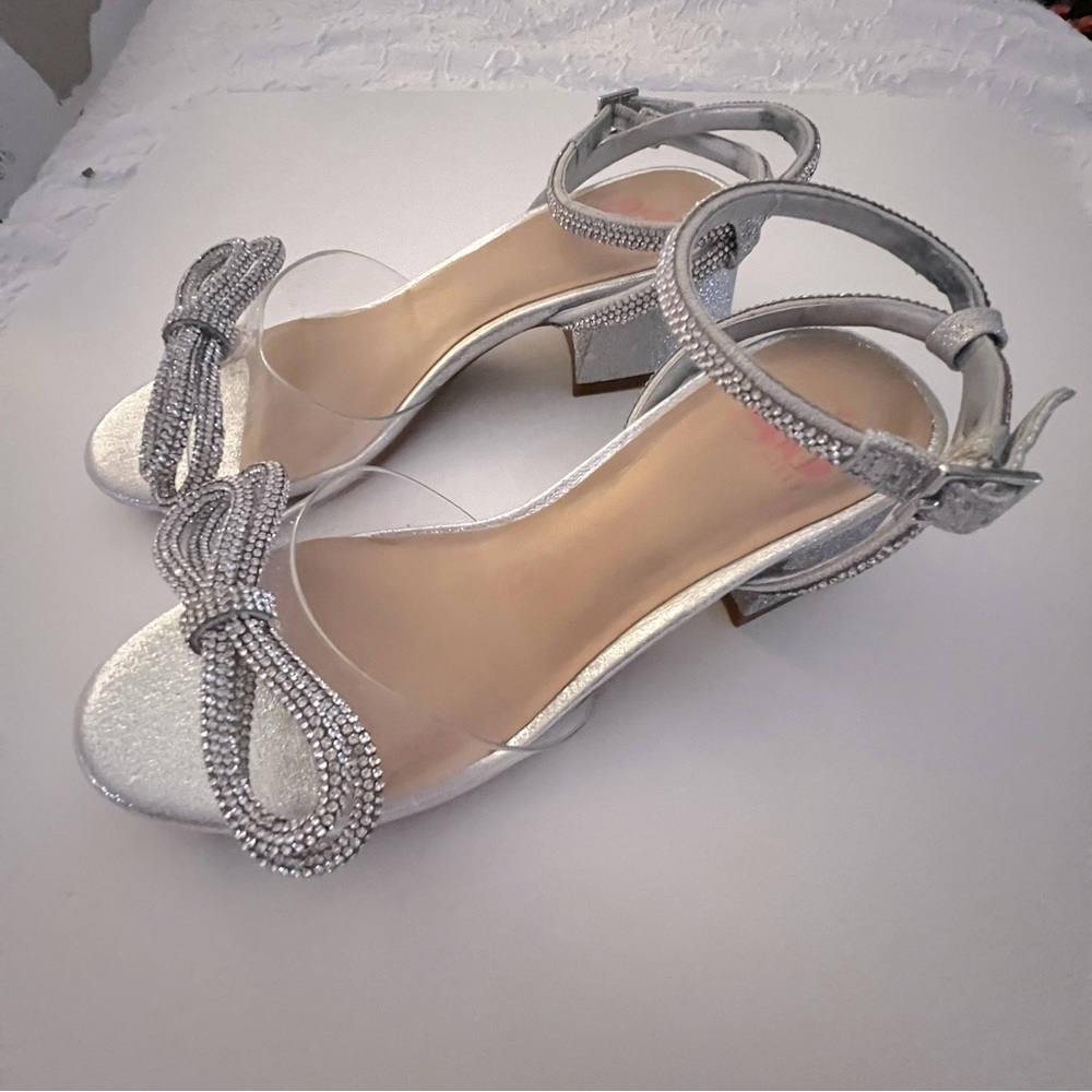 GB Hayden Girls Silver Rhinestone Bow Sandals